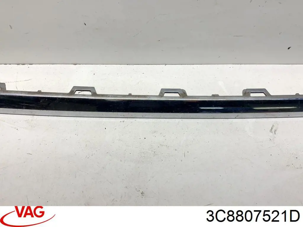 3C8807521D VAG Spoiler do pára-choque traseiro