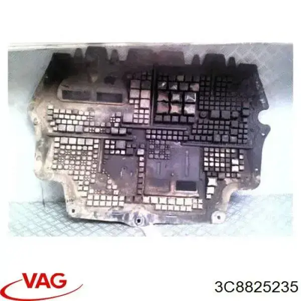 Compre 3C8825235 VAG Proteção de motor, de panela (da seção de motor)