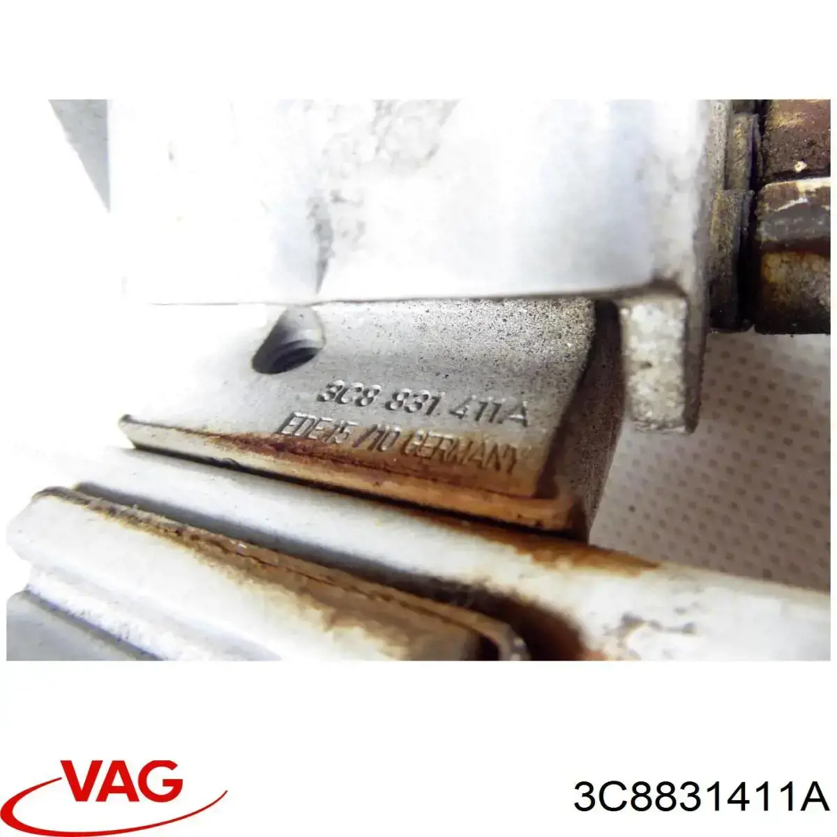 Gozno da porta dianteira esquerda VAG 3C8831411A preço, a partir de 72,78 USD