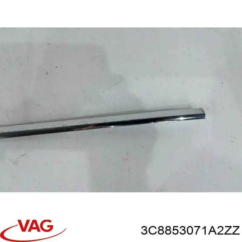 Moldura da porta dianteira esquerda VAG 3C8853071A2ZZ preço, a partir de 105,80 USD