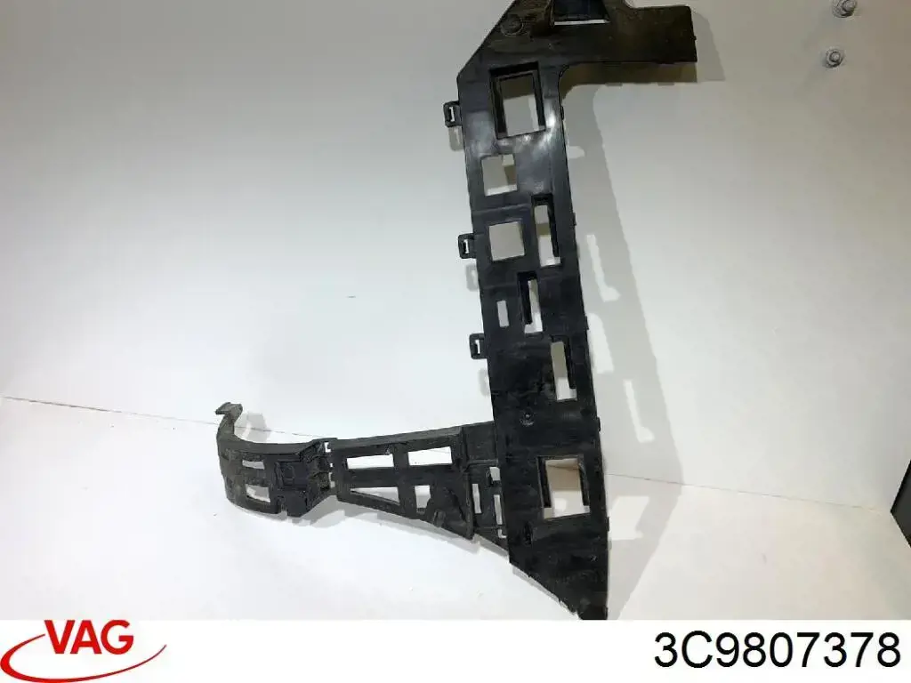 3C9807378 VAG Guia direita do pára-choque traseiro