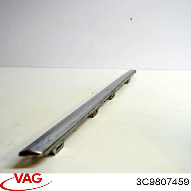 Moldura esquerda do pára-choque traseiro VAG 3C9807459 preço, a partir de 131,16 USD