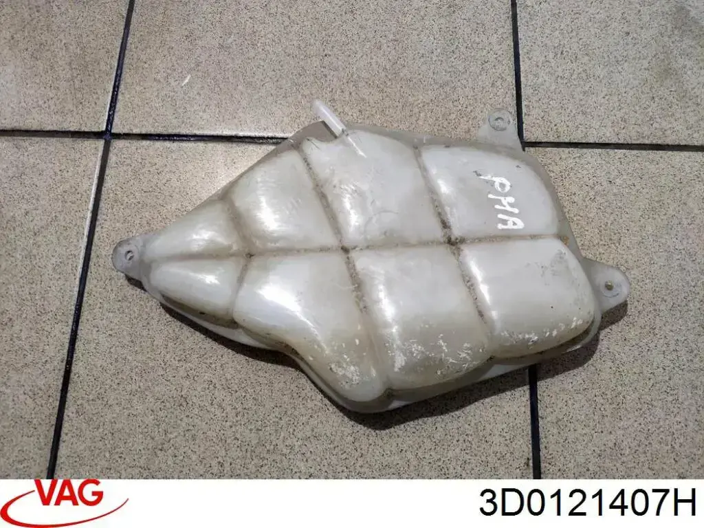 Tanque de expansão do sistema de esfriamento VAG 3D0121407H preço, a partir de 188,39 USD