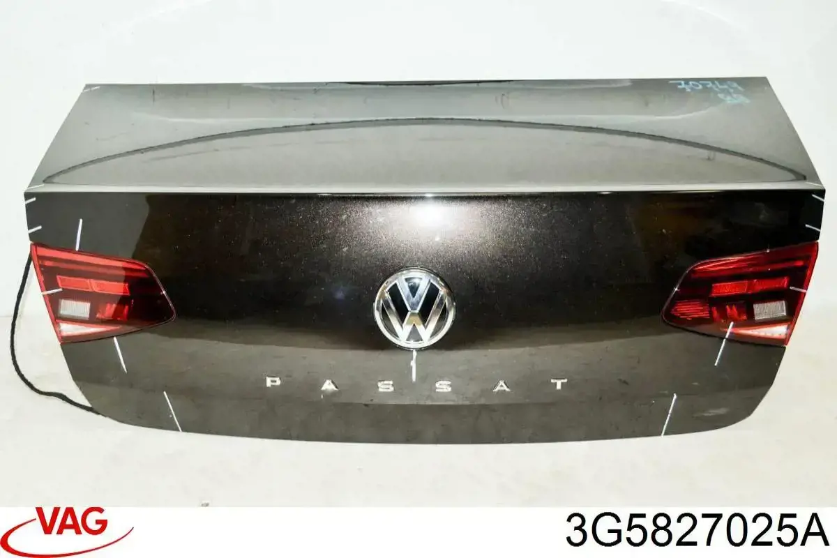 Compre 3G5827025A VAG Tampa de porta-malas