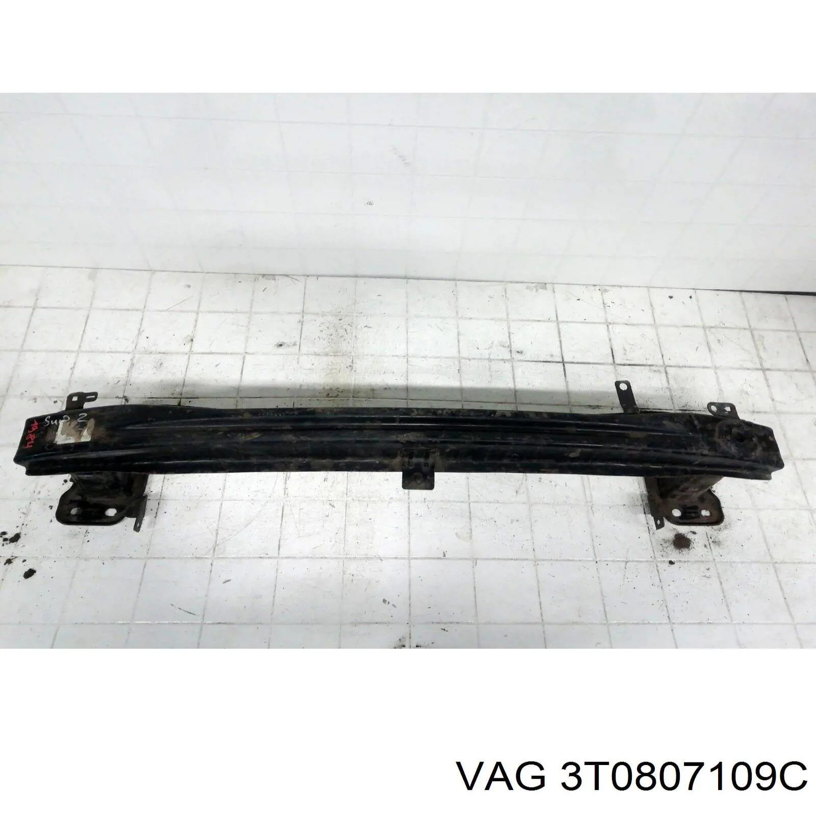 Reforçador do pára-choque dianteiro VAG 3T0807109C preço, a partir de 109,92 USD