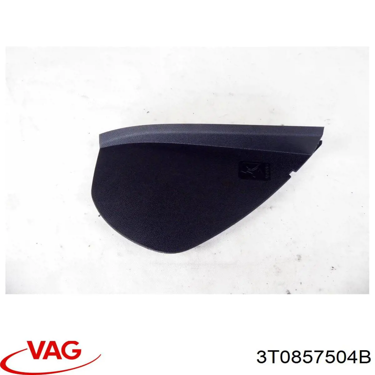 3T0857504B9B9 VAG Tampa lateral do painel do "torpedo", direita
