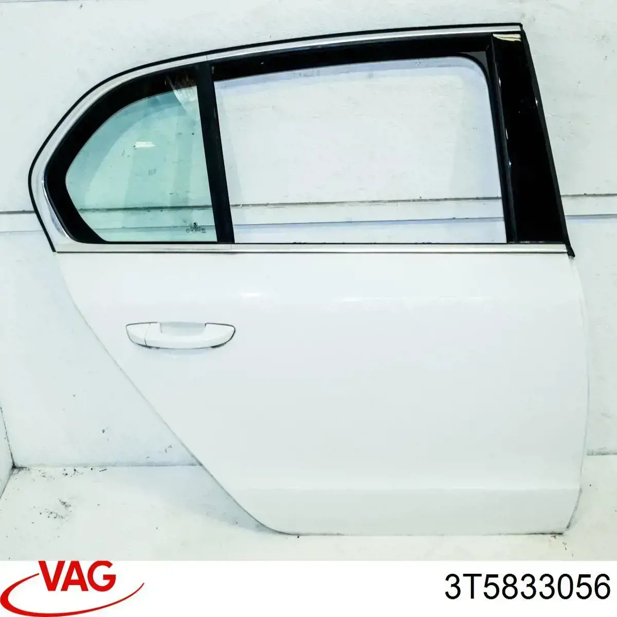 Porta traseira direita VAG 3T5833056 preço, a partir de 341,10 USD