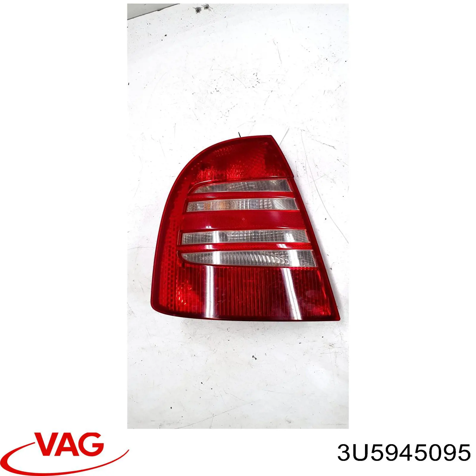 3U5945095 VAG Lanterna traseira esquerda