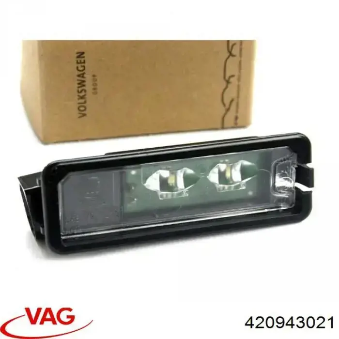 Lanterna da luz de fundo de matrícula traseira VAG 420943021 preço, a partir de 18,81 USD