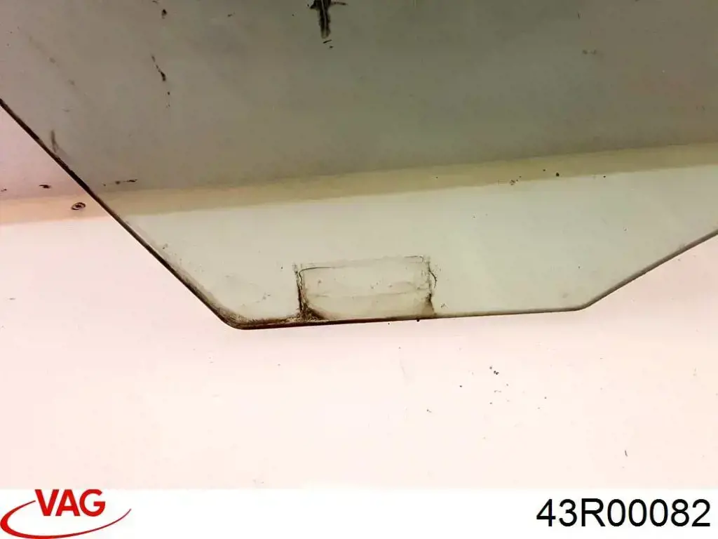 43R00082 VAG Vidro da porta dianteira direita