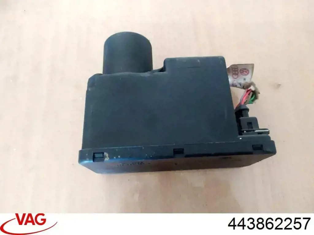  VAG 443862257