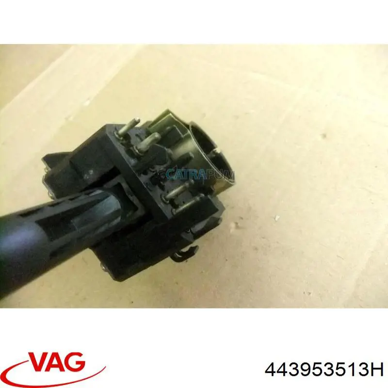 443953513H VAG Comutador esquerdo instalado na coluna da direção