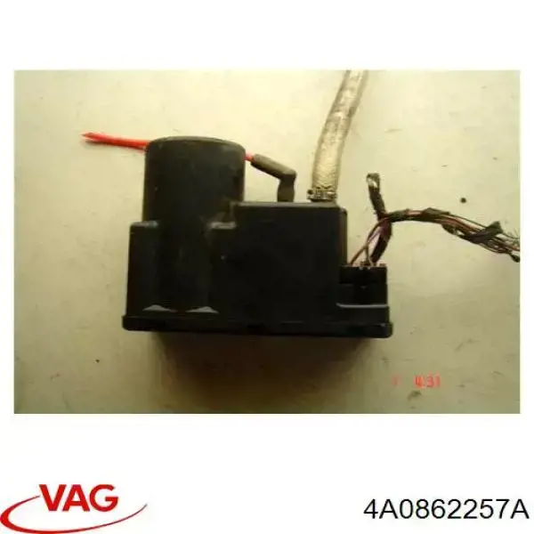 Compre 4A0862257A VAG Bomba do sistema pneumático de carroçaria