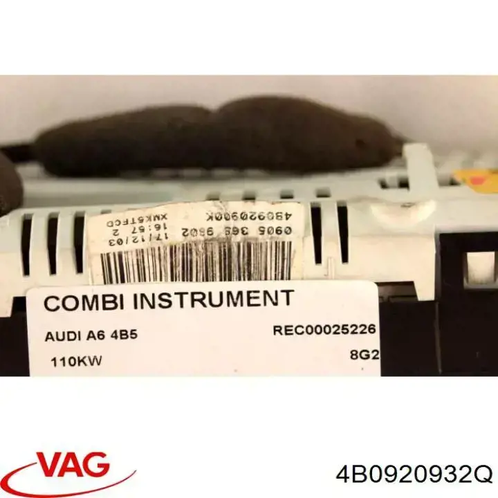 Painel de instrumentos (quadro de instrumentos) 4B0920932Q VAG
