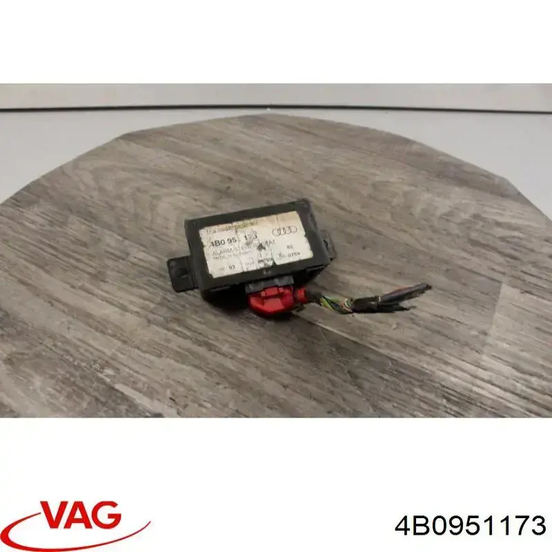 Compre 4B0951173 VAG Unidade de controlo do sinalisador de movimento