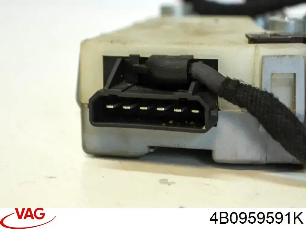 Motor de acionamento de alcapão VAG 4B0959591K preço, a partir de 131,32 USD