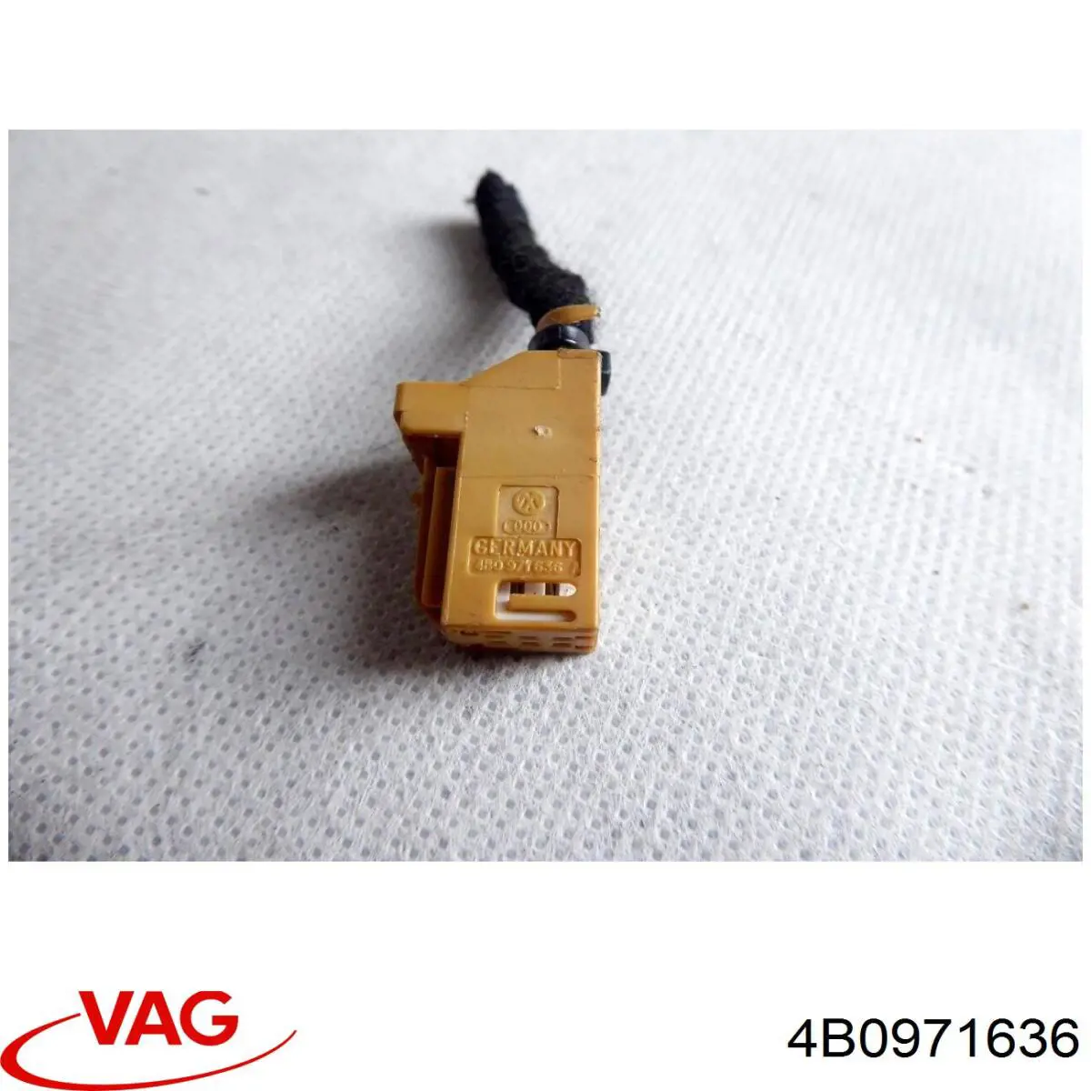  VAG 4B0971636 preço, a partir de 26,96 USD
