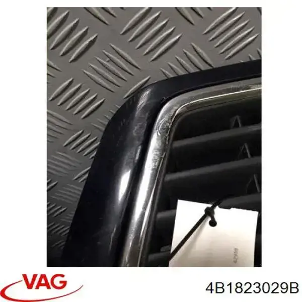 Capota VAG 4B1823029B preço, a partir de 212,82 USD