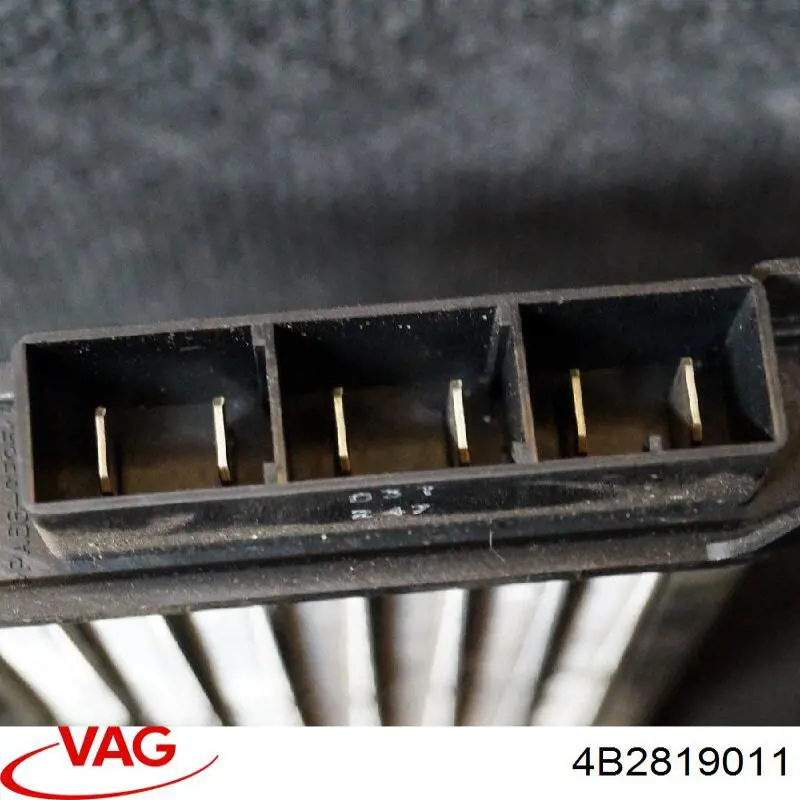 Compre 4B2819011 VAG 