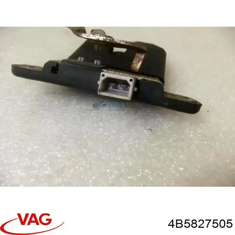 Compre 4B5827505 VAG Fecho de tampa de porta-malas (de 3ª/5ª porta traseira)