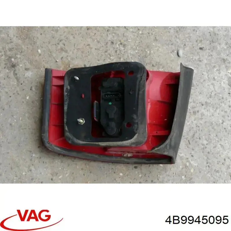 Compre 4B9945095 VAG 