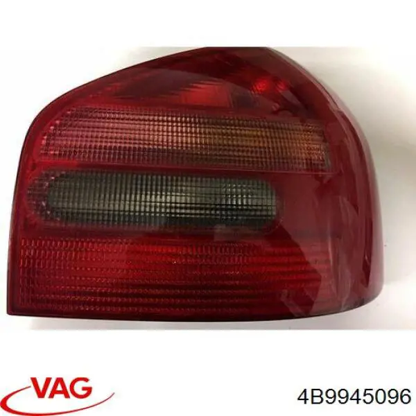 Compre 4B9945096 VAG Lanterna traseira direita