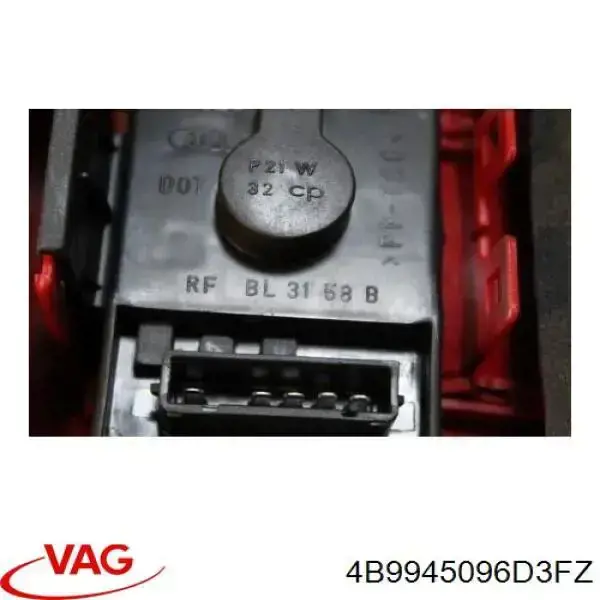 Compre 4B9945096D3FZ VAG Lanterna traseira direita