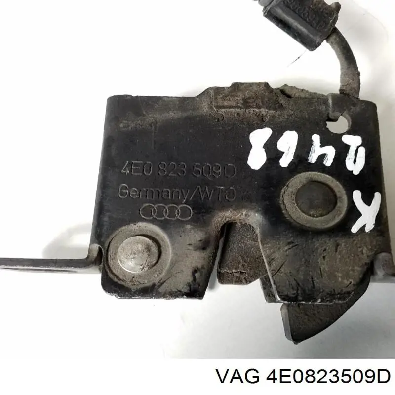 Compre 4E0823509D VAG Fecho da capota