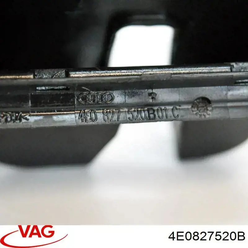 Compre 4E0827520B VAG Tampa de porta-malas