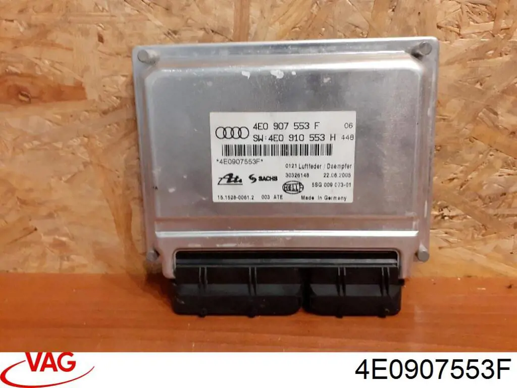 Compre 4E0907553F VAG Unidade de controlo de suspensão pneumática