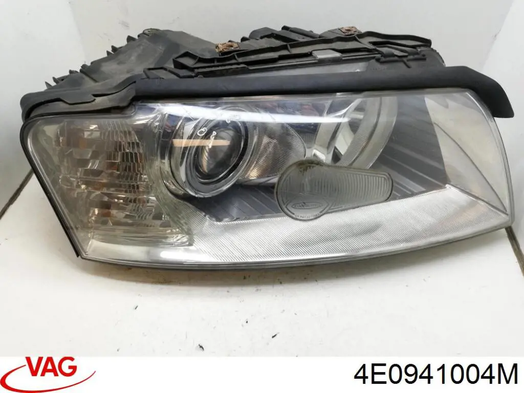Luz direita VAG 4E0941004DA preço, a partir de 546,83 USD