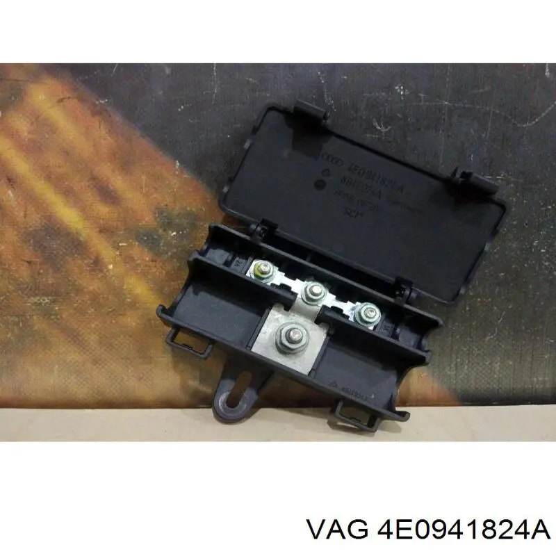 4E0941824A VAG 
