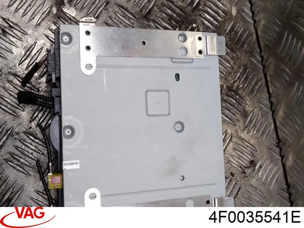 4F0035541E VAG 