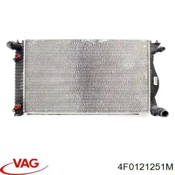 4F0121251M VAG Radiador de esfriamento de motor