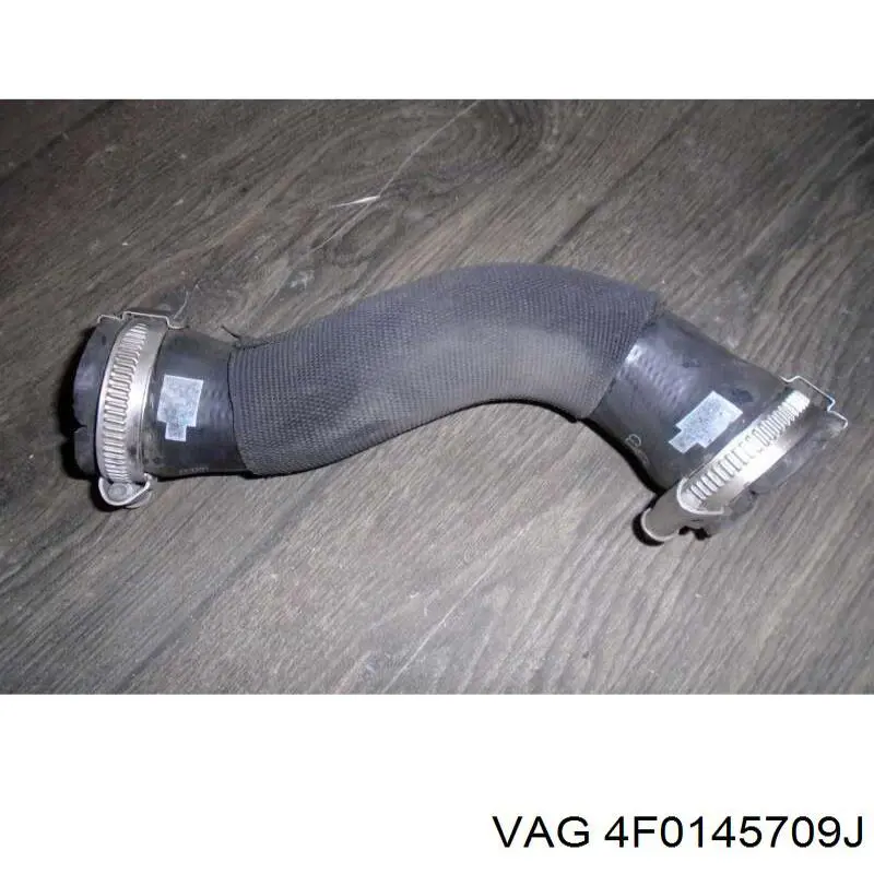 4F0145709J VAG Mangueira (cano derivado) de intercooler