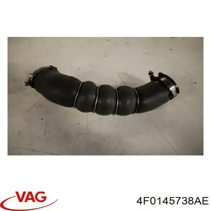 4F0145738AE VAG Mangueira (cano derivado) de intercooler