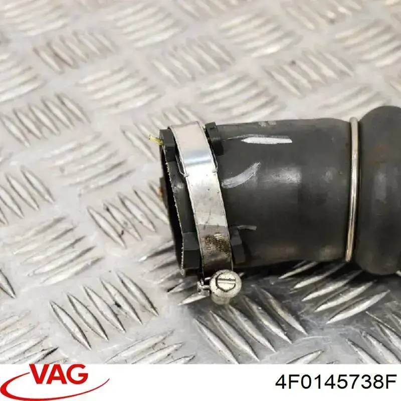 Compre 4F0145738F VAG Mangueira (cano derivado) de intercooler