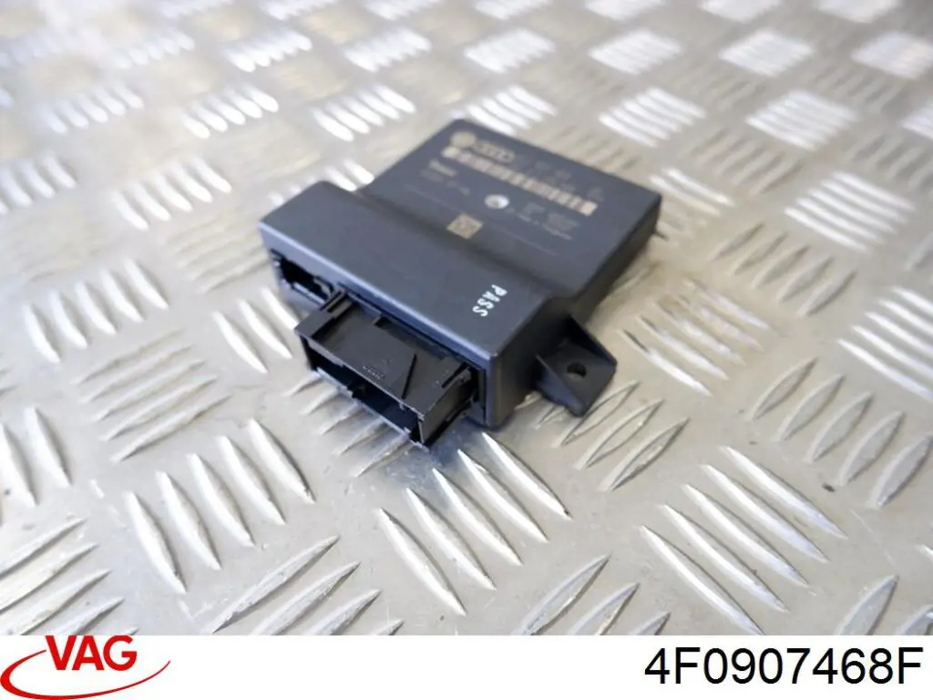 Compre 4F0907468F VAG Módulo "Interface de diagnóstico"