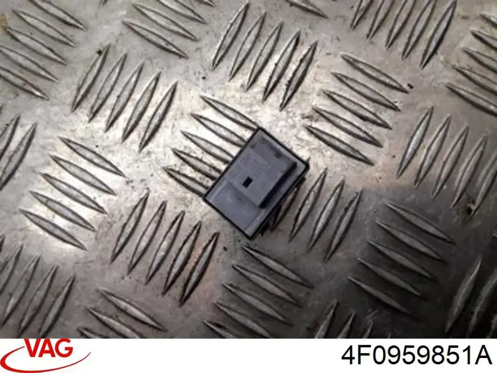 Unidade de botões dianteira esquerda de controlo de elevador de vidro VAG 4F0959851A preço, a partir de 35,47 USD