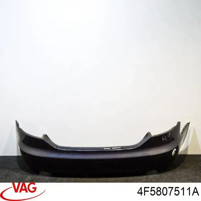 4F5807511A VAG Pára-choque traseiro