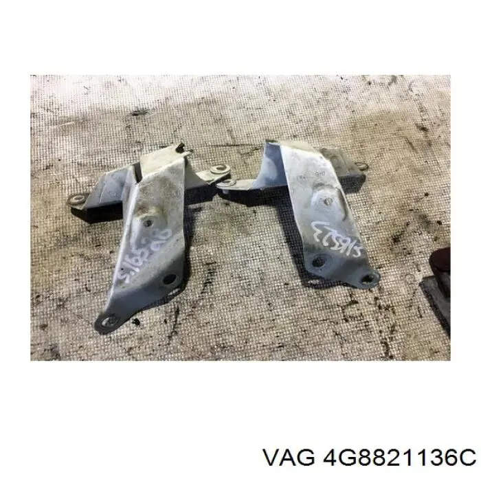 4G8821136C VAG Consola dianteira de fixação do pára-lama dianteiro direito