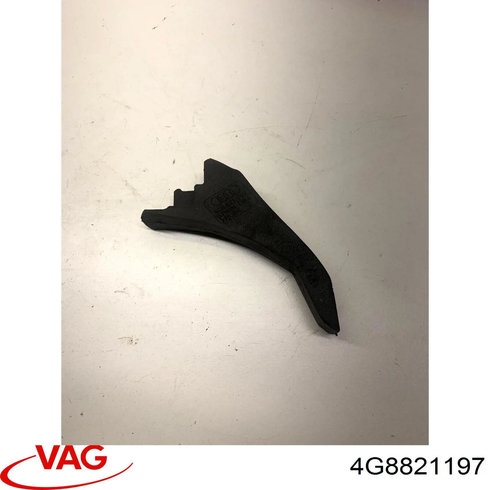 Compre 4G8821197 VAG 