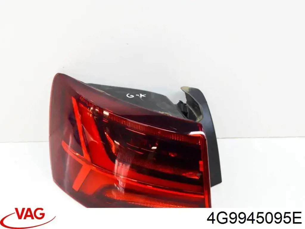Lanterna traseira esquerda externa VAG 4G9945095E preço, a partir de 366,42 USD