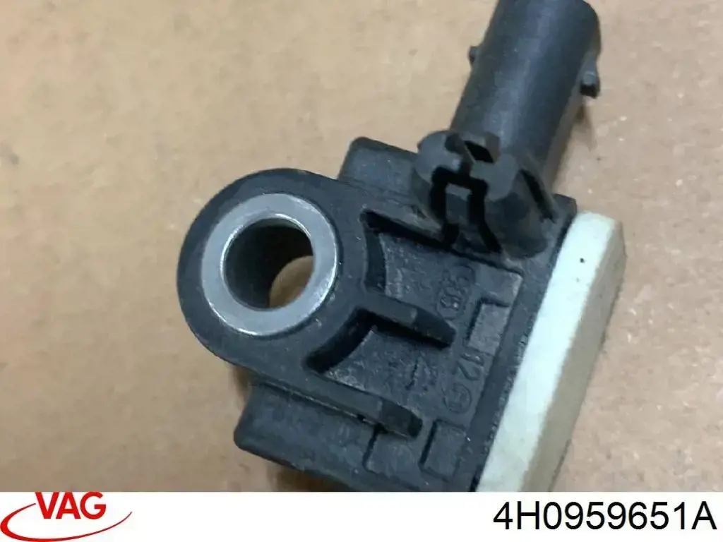 Sensor de aceleração longitudinal VAG 4H0959651A preço, a partir de 63,10 USD