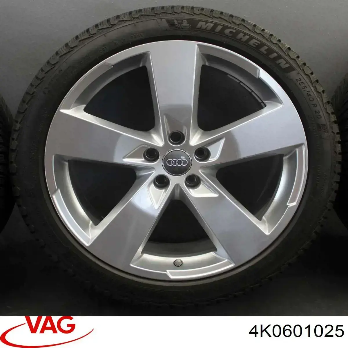 Compre 4K0601025 VAG Discos de roda de aleação ligeira (de aleação ligeira, de titânio)