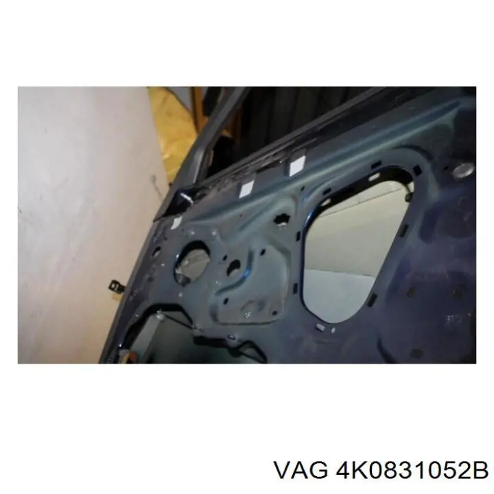 4K0831052B VAG Porta dianteira direita