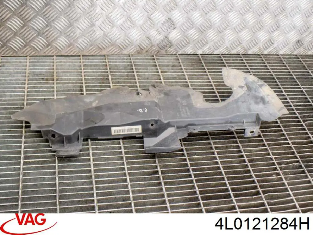 Conduto de ar (defletor) inferior do radiador VAG 4L0121284H preço, a partir de 30,89 USD