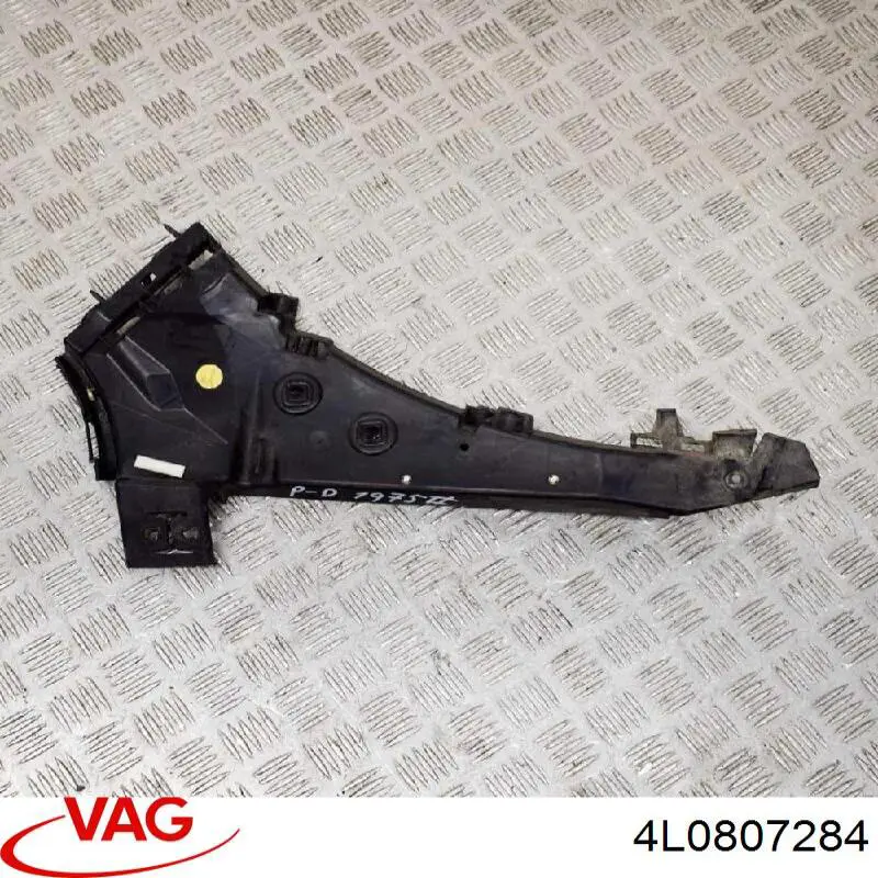 Guia do pára-choque dianteiro direito VAG 4L0807284 preço, a partir de 25,69 USD