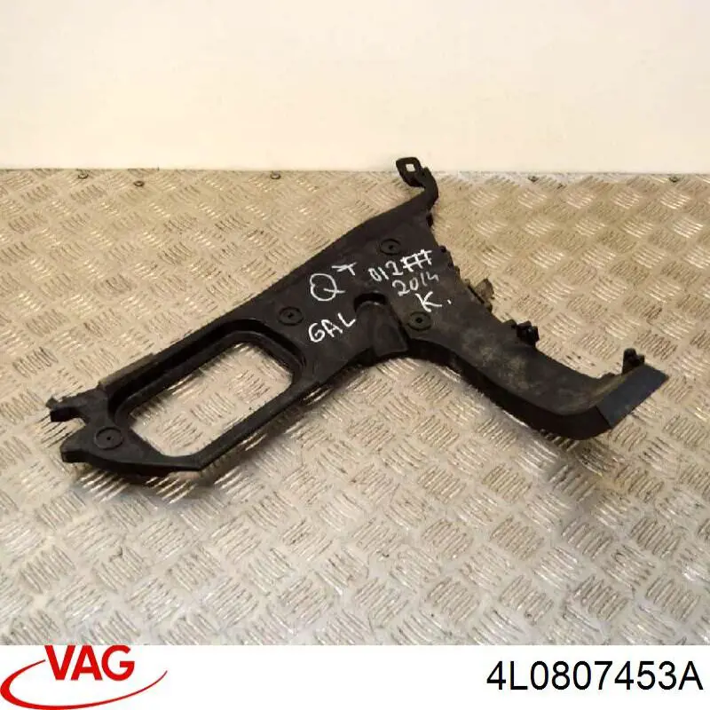 Guia esquerda do pára-choque traseiro VAG 4L0807453A preço, a partir de 28,79 USD