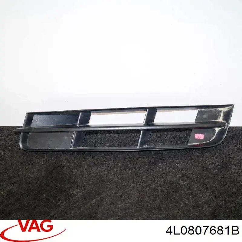 4L0807681B VAG Grelha esquerda superior do pára-choque dianteiro
